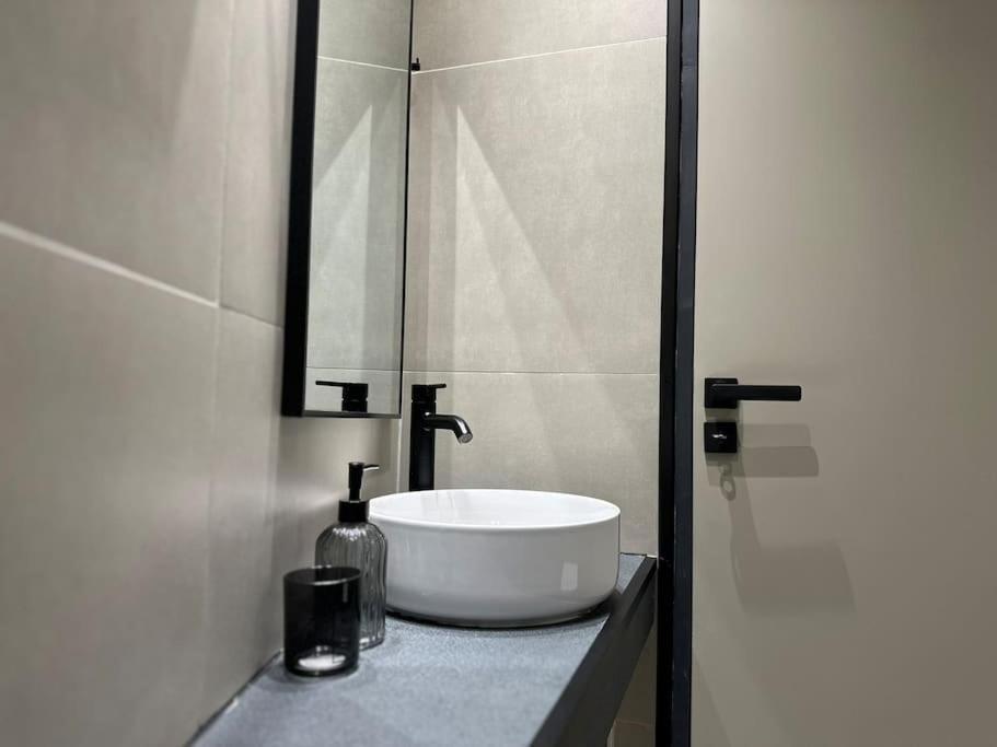 Appartamento Downtown Living 2 Salonicco Esterno foto