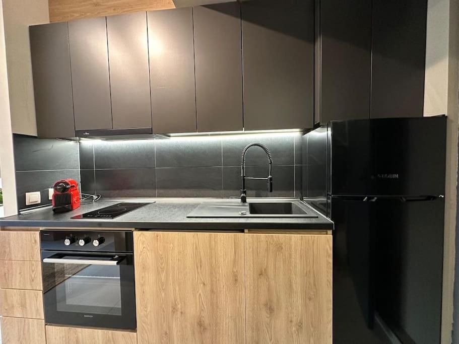 Appartamento Downtown Living 2 Salonicco Esterno foto