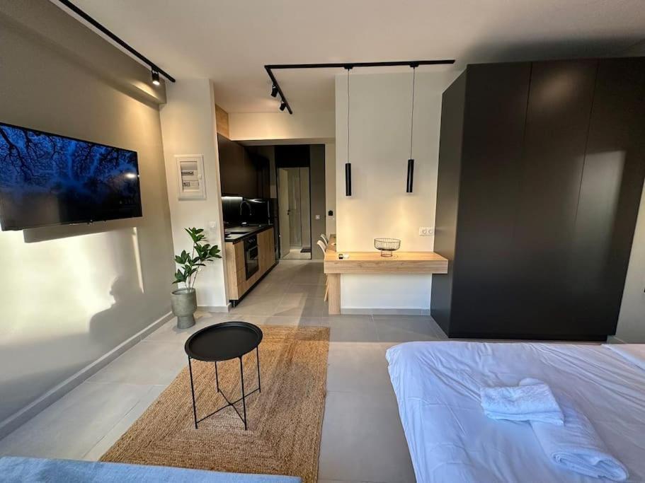 Appartamento Downtown Living 2 Salonicco Esterno foto